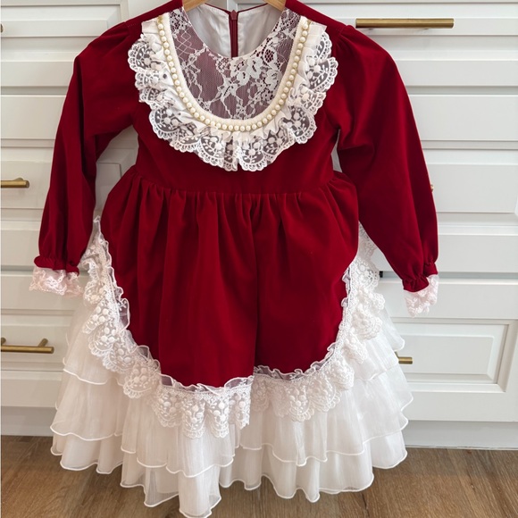 Christmas Lace Dress with Bow - Picture 5 of 5